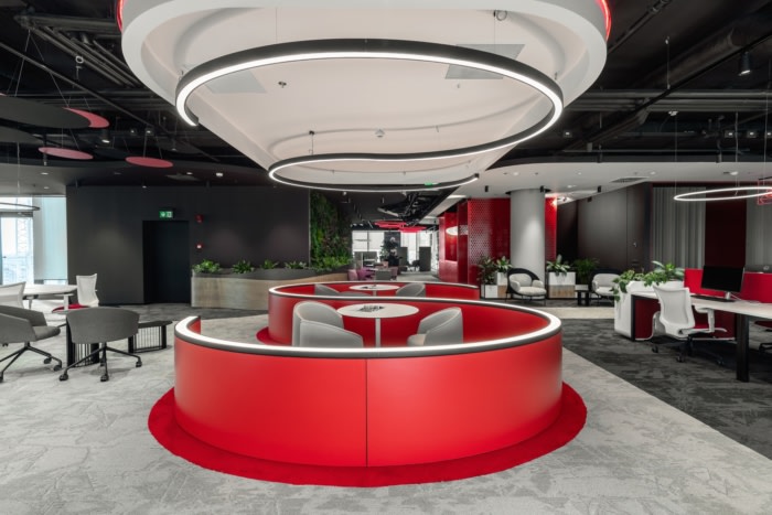 superbet-offices-bucharest-8-700x467-compact.jpg