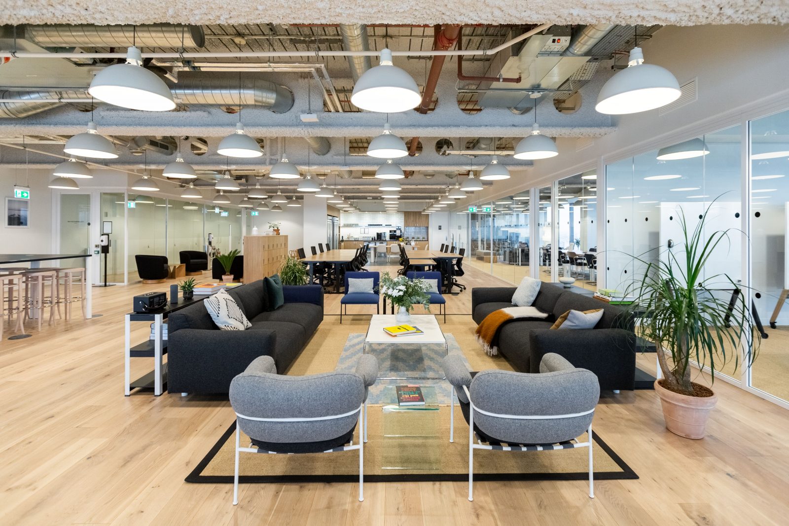 WeWork_Collab-Hub_10-York-rd-London_015-1600x1067.jpg